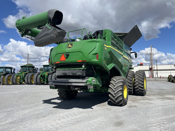 2024 John Deere X9 1000 Combine