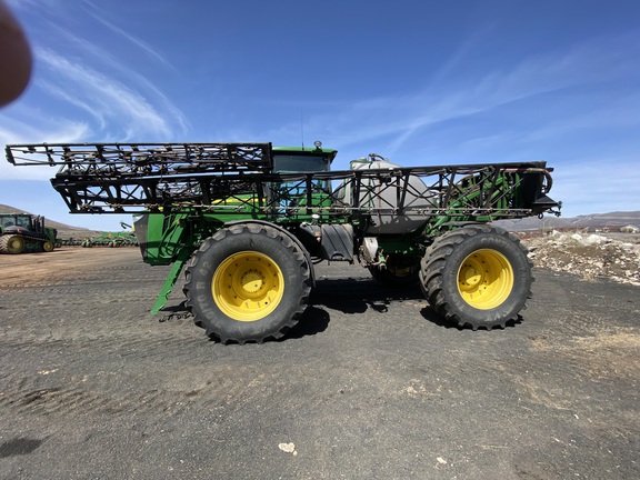 2013 John Deere 4940 Sprayer/High Clearance