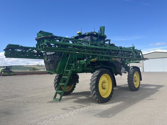2022 John Deere 410R Sprayer/High Clearance