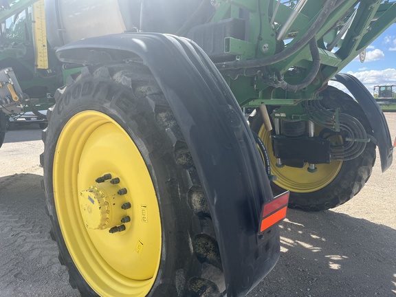 2022 John Deere 410R Sprayer/High Clearance