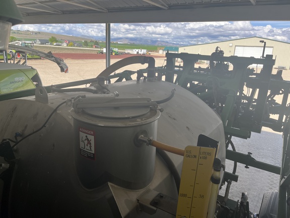 2022 John Deere 410R Sprayer/High Clearance