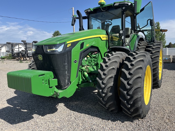 2022 John Deere 8R 340 Tractor