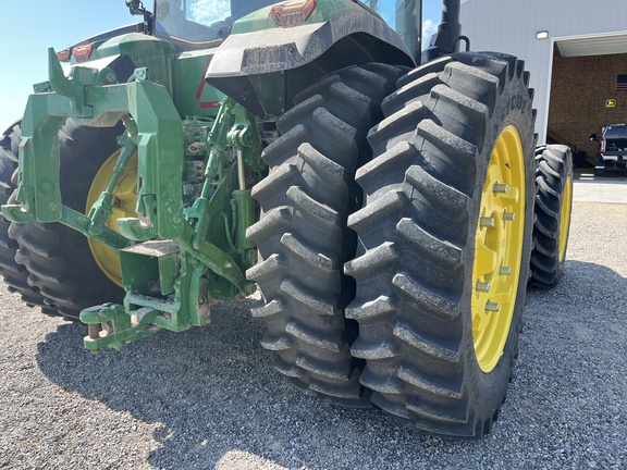 2022 John Deere 8R 340 Tractor
