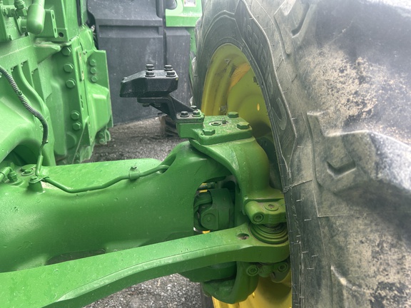 2013 John Deere 8285R Tractor