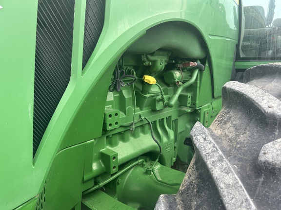 2013 John Deere 8285R Tractor