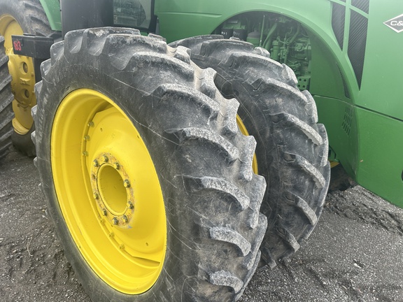 2013 John Deere 8285R Tractor