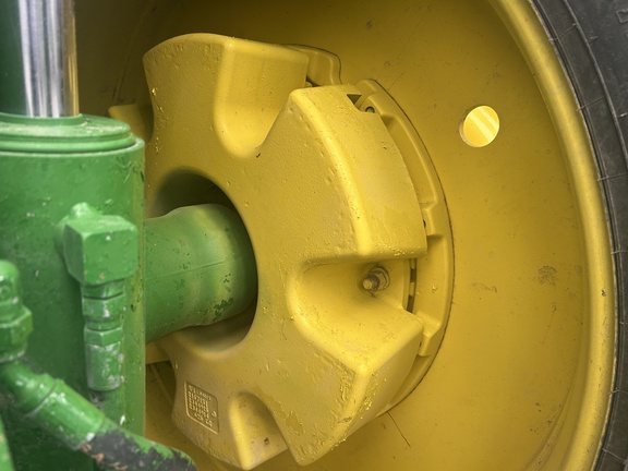 2013 John Deere 8285R Tractor