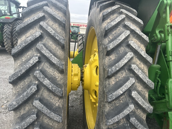 2013 John Deere 8285R Tractor