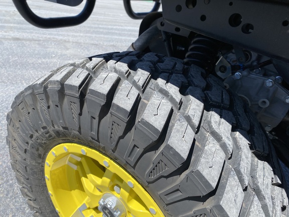 2024 John Deere XUV 835R ATV