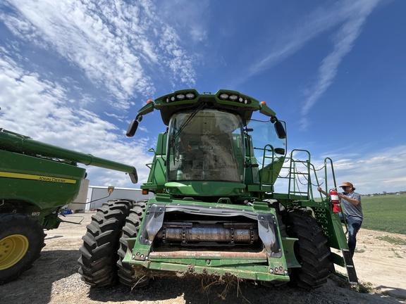 2020 John Deere S780 Combine