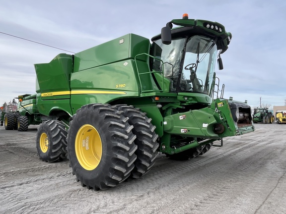 2020 John Deere S780 Combine