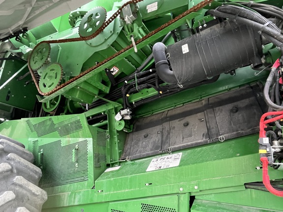 2020 John Deere S780 Combine