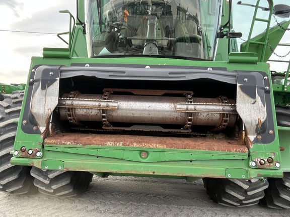 2020 John Deere S780 Combine