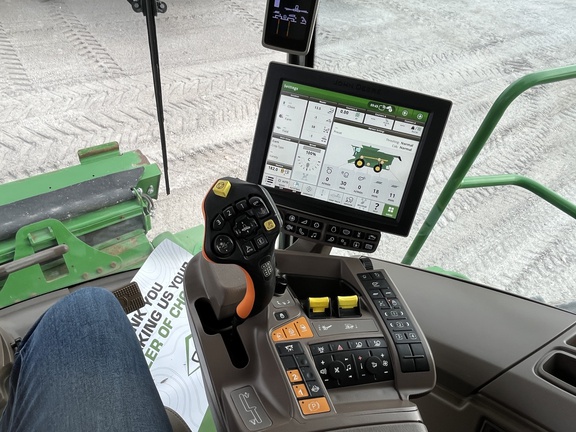 2020 John Deere S780 Combine