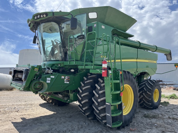 2021 John Deere S780 Combine