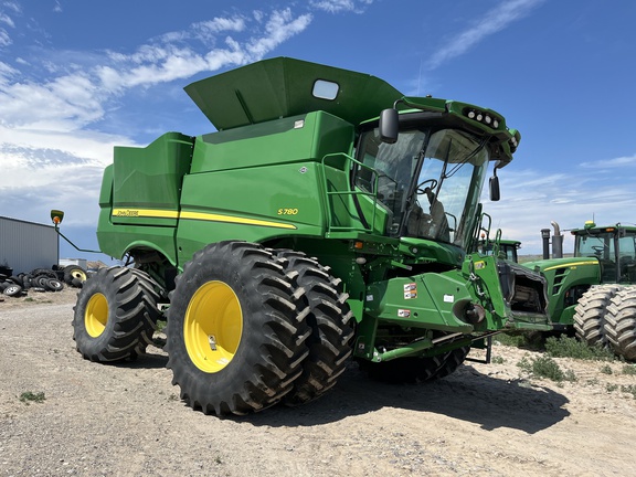 2021 John Deere S780 Combine