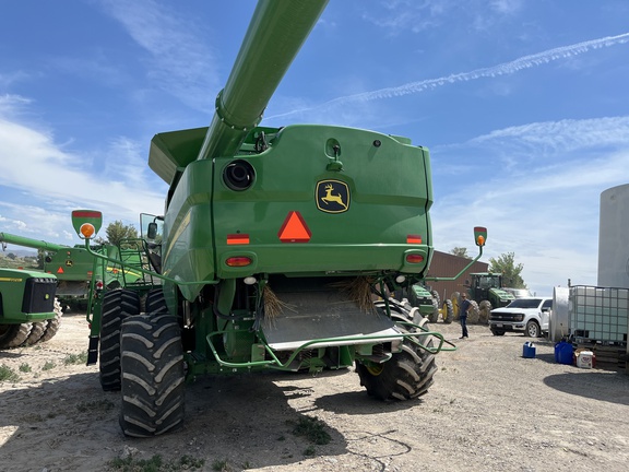 2021 John Deere S780 Combine