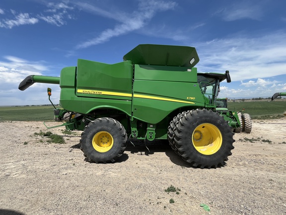 2021 John Deere S780 Combine