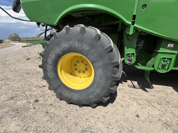 2021 John Deere S780 Combine
