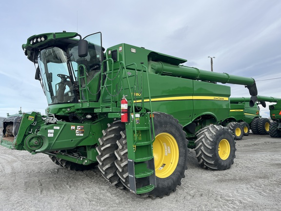 2021 John Deere S780 Combine