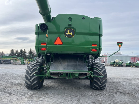 2021 John Deere S780 Combine