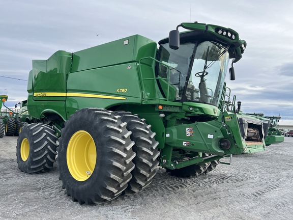 2021 John Deere S780 Combine