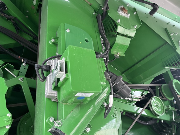 2021 John Deere S780 Combine