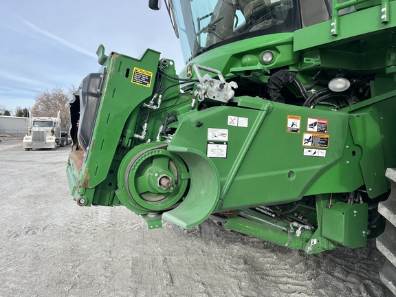 2021 John Deere S780 Combine