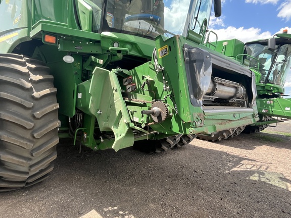 2020 John Deere S780 Combine