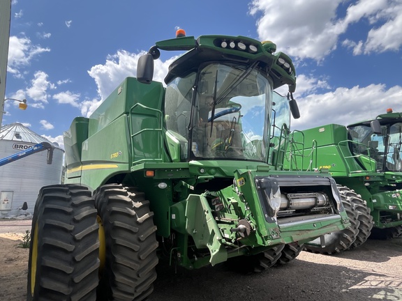 2020 John Deere S780 Combine