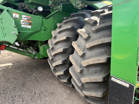 2020 John Deere S780 Combine