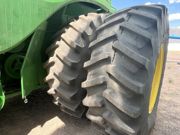 2020 John Deere S780 Combine