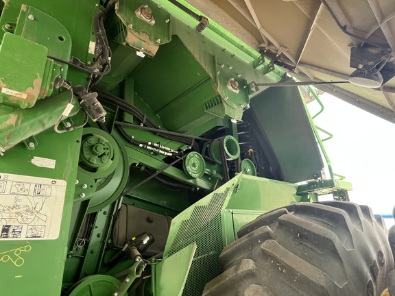 2020 John Deere S780 Combine