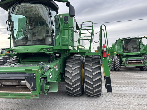 2020 John Deere S780 Combine