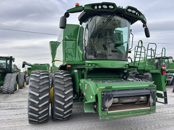 2020 John Deere S780 Combine