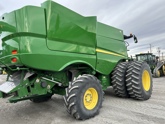 2020 John Deere S780 Combine