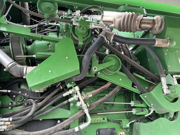 2020 John Deere S780 Combine