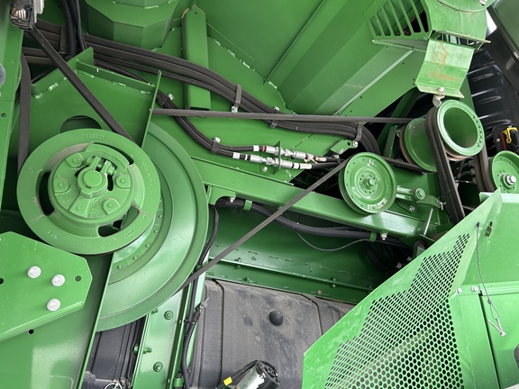 2020 John Deere S780 Combine