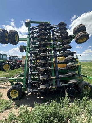 2013 John Deere 1990 Air Seeder