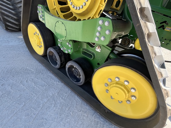 2024 John Deere 9RX 590 Tractor Rubber Track
