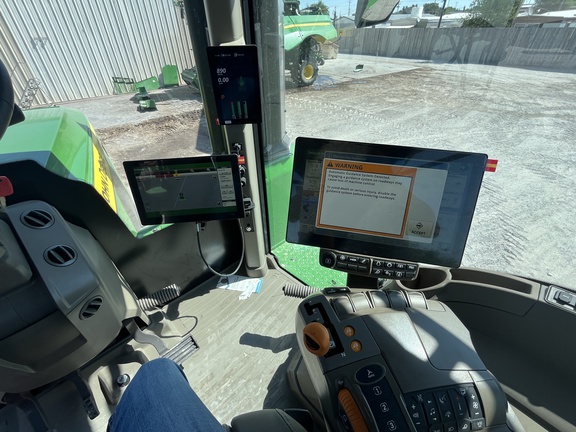 2024 John Deere 9RX 590 Tractor Rubber Track