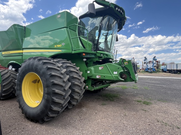 2019 John Deere S780 Combine