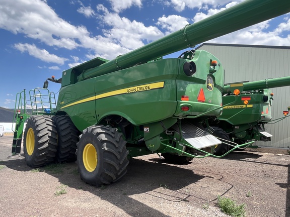 2019 John Deere S780 Combine