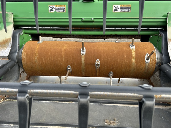 2020 John Deere 735D Header Combine