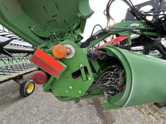 2020 John Deere 735D Header Combine