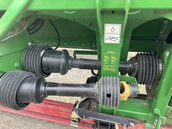 2020 John Deere 735D Header Combine