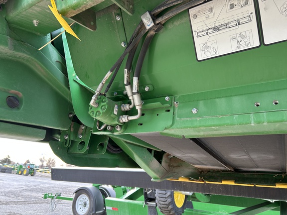 2020 John Deere 735D Header Combine