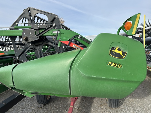 2020 John Deere 735D Header Combine