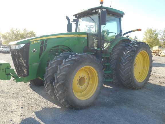 2018 John Deere 8345R Tractor
