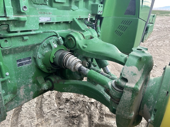 2018 John Deere 8320R Tractor